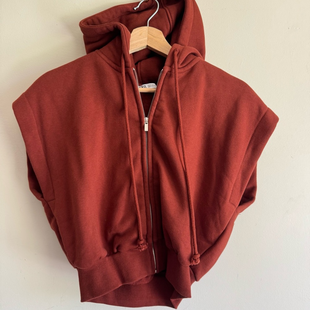 Zara Sleeveless Hoodie Size Small - Picture 2 of 8